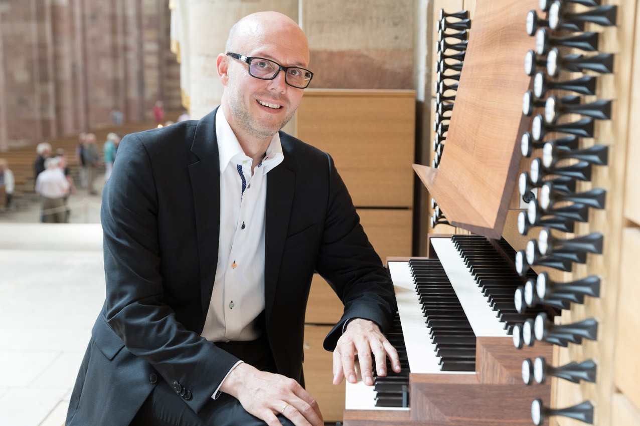 „Zeitpunkte – Ein Dialog der Epochen“ Orgel solo beim 25. Isnyer Orgelherbst