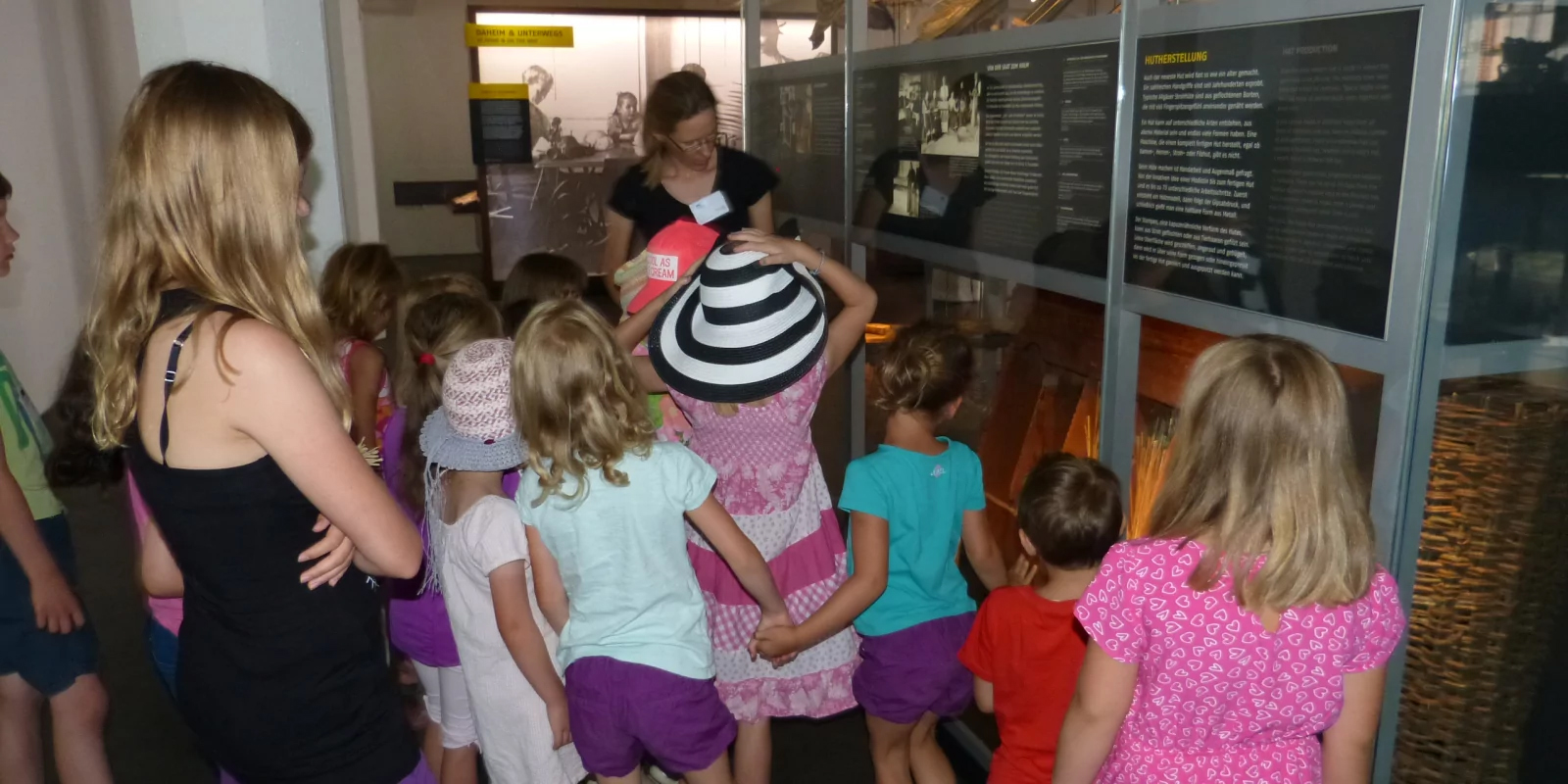 Familienführung im Deutschen Hutmuseum
